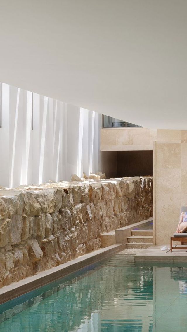 Christel's Hörbal botanical visual placeholder.